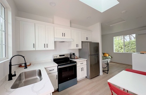 Cypress House | Sunny Cypress Retreat - 1BR + Bonus Bed - New ADU