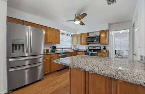 Jacksonville House | Sunny Soak Spot | Team Joseph Ellen