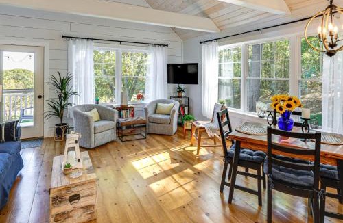 Sandy Point House | Sunny Stockton Springs Home < 1 Mi to Beach!