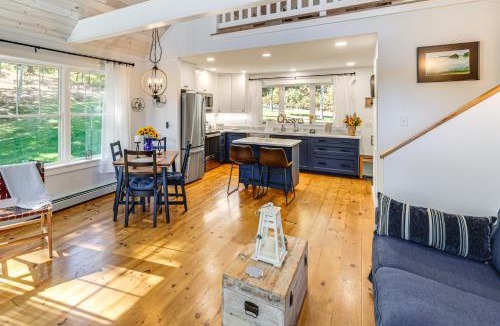 Sandy Point House | Sunny Stockton Springs Home < 1 Mi to Beach!