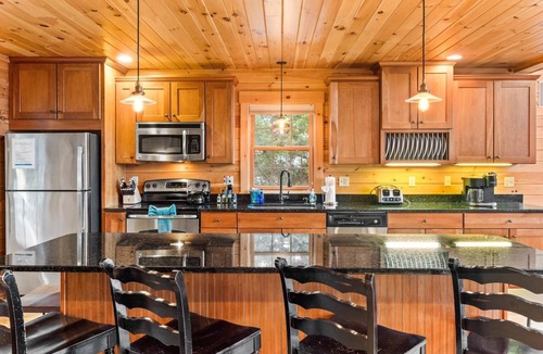 Sunday River Area Ski Chalet | Sunny View Chalet- Minutes to Sunday River- Awesome Mountain Views!