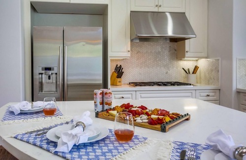 Village of La Jolla House | Sunset West | La Jolla 5BR with Rooftop Deck