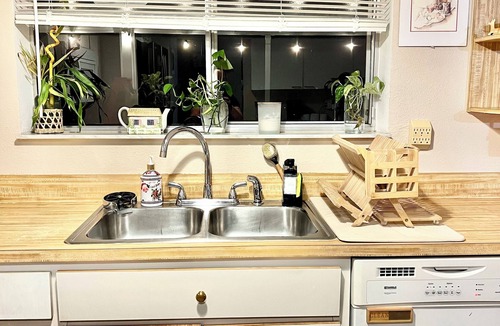 North Port House | Sunshine Hideaway 6 mins to Warm Mineral Springs