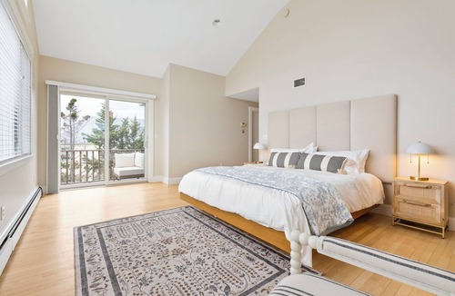 Southern Coast House | Surf Spry - Beach House in Saco Bay