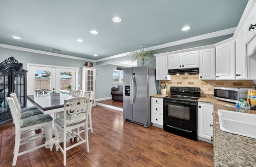Laguna Beach Estates Cottage | Sweet Caroline