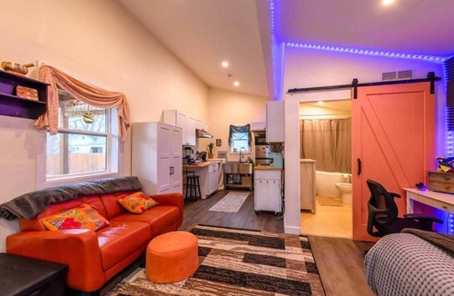 Boise Bench House | The Art Nook | 5 Mins to Airport| Peaceful Retreat