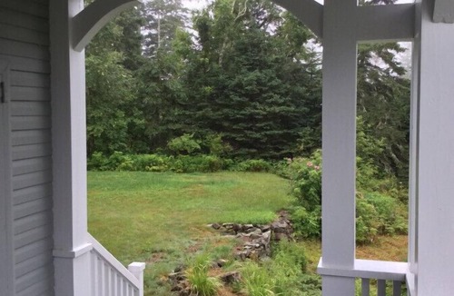 Vinalhaven House | The BIG House on the Fox Island Thorofare