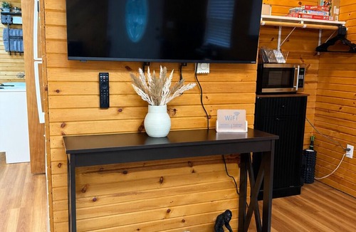 Bush Cabin | The Cozy Corner