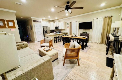 South Pensacola House | The Downtown Pensacola Luxe Home