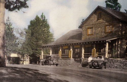 Twin Peaks Cabin | The Evening Star Lookout at The Twin Peaks Lodge