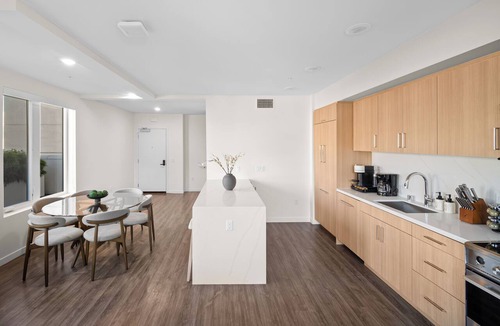 Hollywood Apartment | The Jade Hill' Luxurious Penthouse Two floors Hollywood Hills Pool, Gym, Jacuzzi