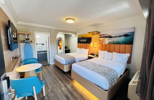 Silver Lake Hotel | The Lexmar Dodger Stadium - Convention Center
