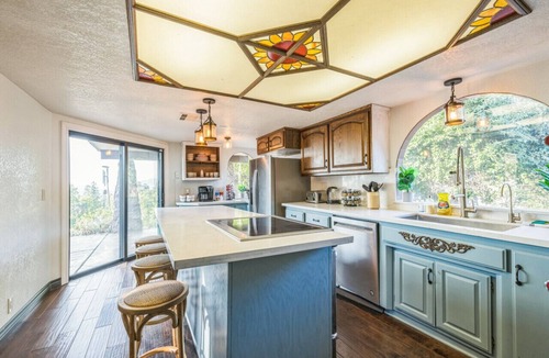 Yucaipa House | The Logan | Sleeps up to 20