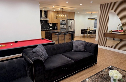 Valley Village House | The luxury experience