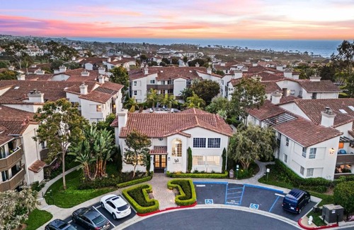 Monarch Beach Apartment | The Point at Corniche STR16-0458 by AvantStay