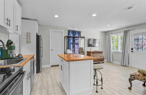 Central Sarasota Hotel | THE RESERVE RETREAT