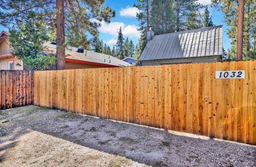 Big Bear City House | The Weekender- Adorable Modern Chic Cottage