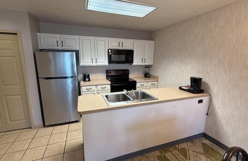 Lake Harmony Hotel | The Willowbrook Village at Lake Harmony, a Wyndham Hotel