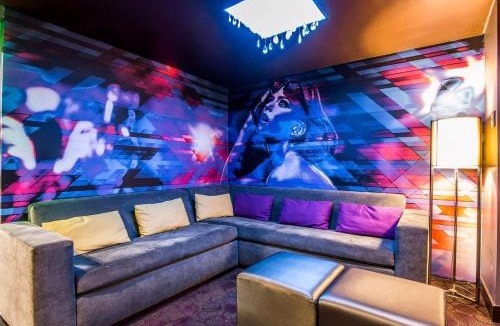 Los Angeles Hotel | Tilt Hotel Universal-Hollywood, an AGA Collection Hotel