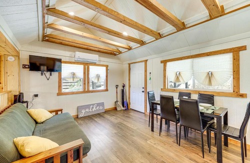 Arrowhead Villas Apartment | Tiny Home w/Deck & Mtn Views in Lake Arrowhead!