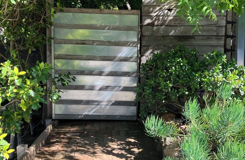 Malibu Cottage | Tiny House in Malibu Mountains Vineyard area. 2 minutes from Calimigos Ranch