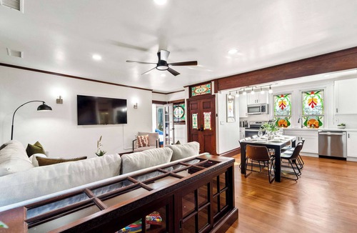 Bankers Hill House | Top 2 Floors Historic Mansion,Game Room,City Views