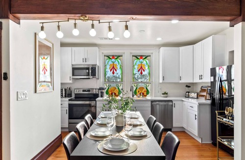 Bankers Hill House | Top 2 Floors Historic Mansion,Game Room,City Views
