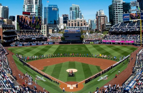 Gaslamp Quarter Hotel | Top Floor Conv Center Free Parking 4 Beds