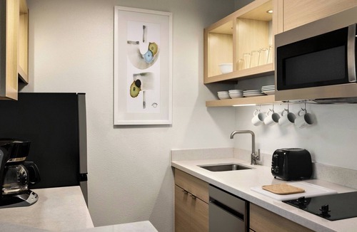 Platinum Triangle Hotel | TownePlace Suites By Marriott Anaheim Maingate Near Angel Stadium