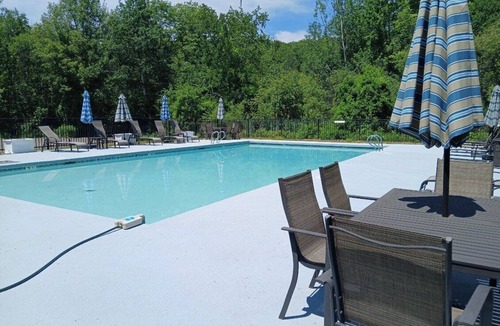 Glen Cove House | Townhouse Cottage on Oceanfront Property Adj. Samoset Golf Resort+Lighthouse