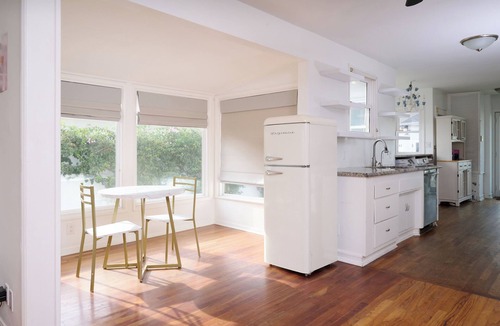 Westchester House | Tranquil 4-bedroom house in Los Angeles perfect for your getaway