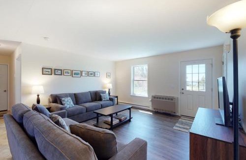 Tenants Harbor House | Tranquil getaway on the coast with beach access, ocean views, & screened porch