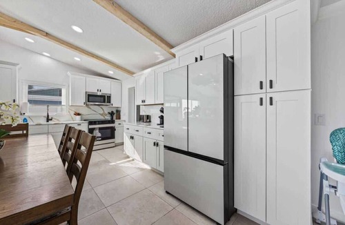 Anna Maria House | Tripletail | Beachfront | Pool & Spa | 4 King Beds