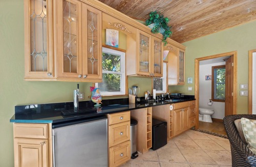 Stuart Cottage | Tropical Oasis Pool House with full bath and full access to pool.