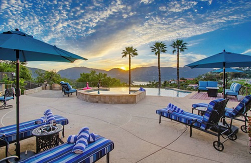 Lake Hodges House | Tuscan Luxury 2 Story Pool w/40ft slide Lake View with Game Room and Mini Golf