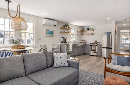 Ogunquit Apartment | Twenty Shore - 1 Surf Suite