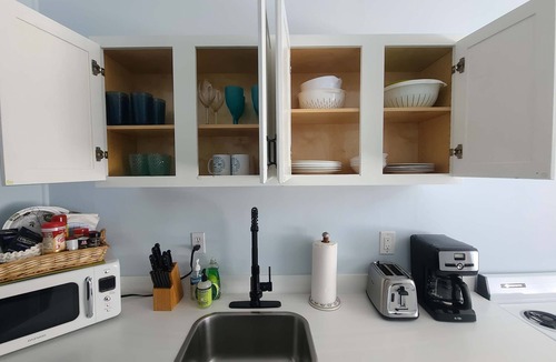 Downtown Condo | Two Duval Street Suites Condos w free parking and heated pool