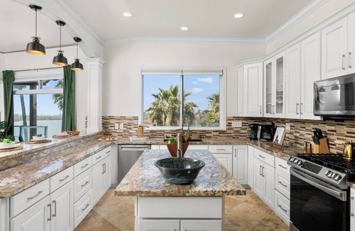 Carlsbad Village House | Ultimate Lagoon Villa C2375-0