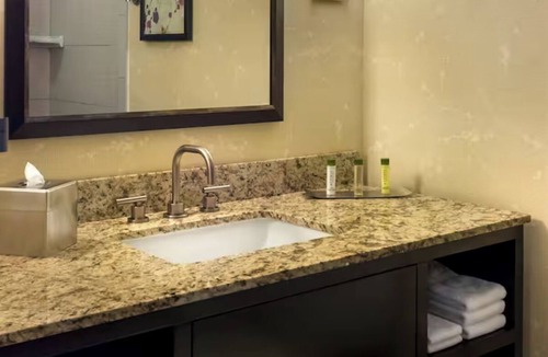 Little Tokyo Hotel | Urban Stay Near Little Tokyo Eats & Downtown LA Cultural Landmarks
