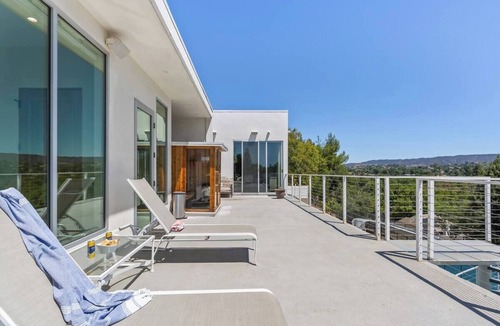 Woodland Hills House | Valley Hills Estate with Water slide, 2 Pools, Sauna & Views