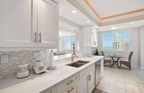 Vanderbilt Beach Condo | Vanderbilt Beach Views from 2 Lanais