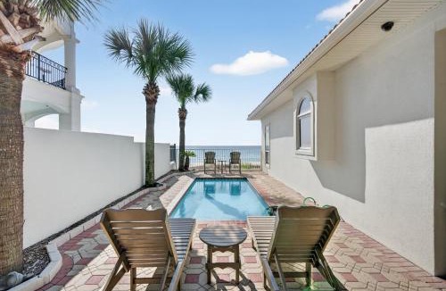 Crystal Beach House | Villa Palazzo - Huge Gulf Front Home with Private Pool, Golf Cart & Luxury Amenities