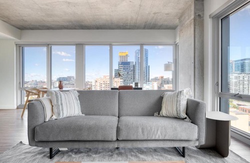 West Loop Gate Apartment | W Loop 2BR w pool gym lounge nr L CHI-748