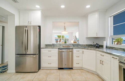 Longboat Key Apartment | Waterfront 2-Bedroom Retreat in Longboat Key