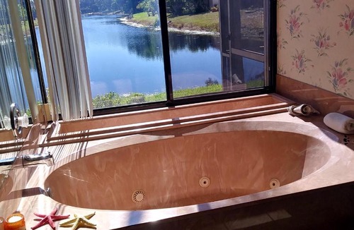 Palma Sola Bed & Breakfast | Waterfront Dream
