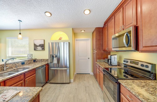 Isle of Palms House | Waterfront Jacksonville Retreat w/Boat Dock!