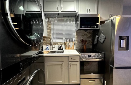 Lake Murray House | Welcome SD Cozy Suits A & B Together