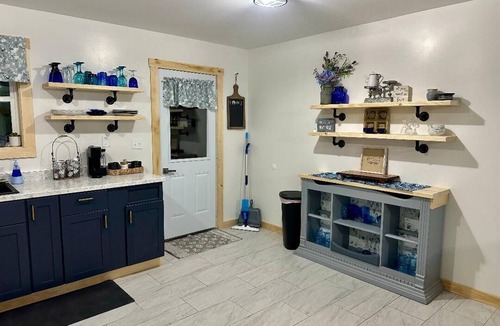 Smithfield Apartment | Whitsendsport unit 4 1 bedroom & queen pull out couch on 50 acres Smithfield
