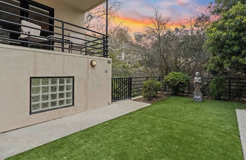 Hollywood Hills West House | Wonderland by Colby & Conrad