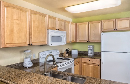 Las Vegas Resort | Worldmark Las Vegas Tropicana 1 bedroom suite